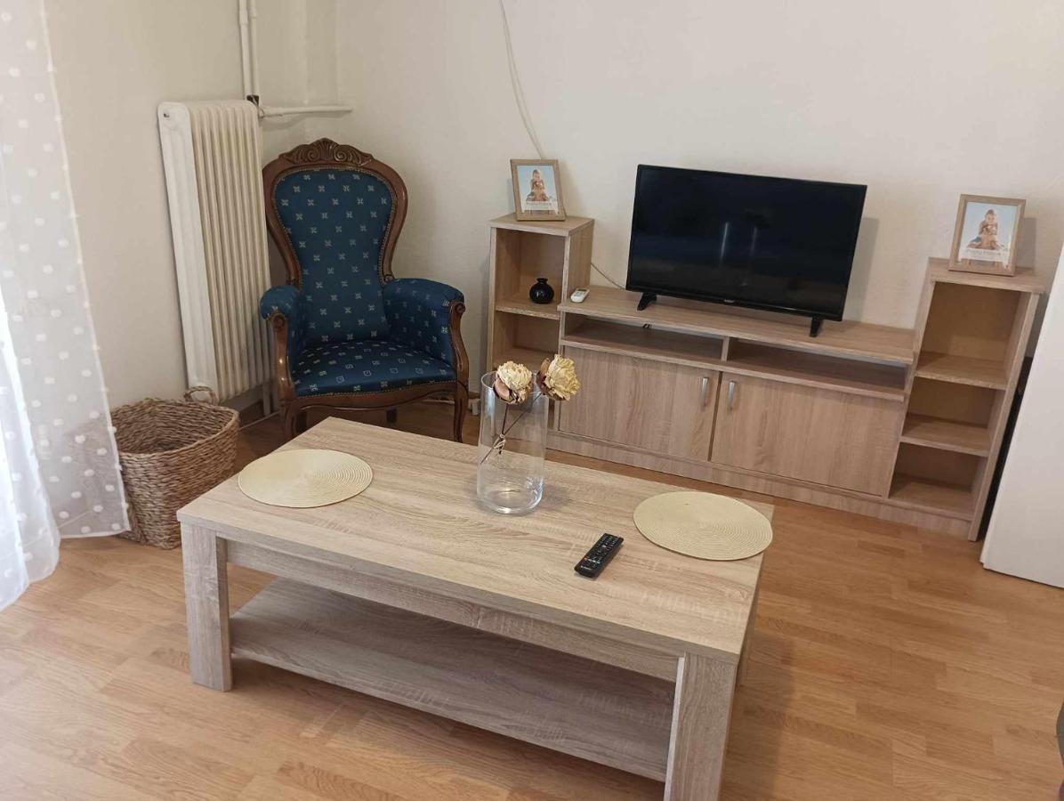 Apartment In The Center Near The Sea Kavála Eksteriør bilde